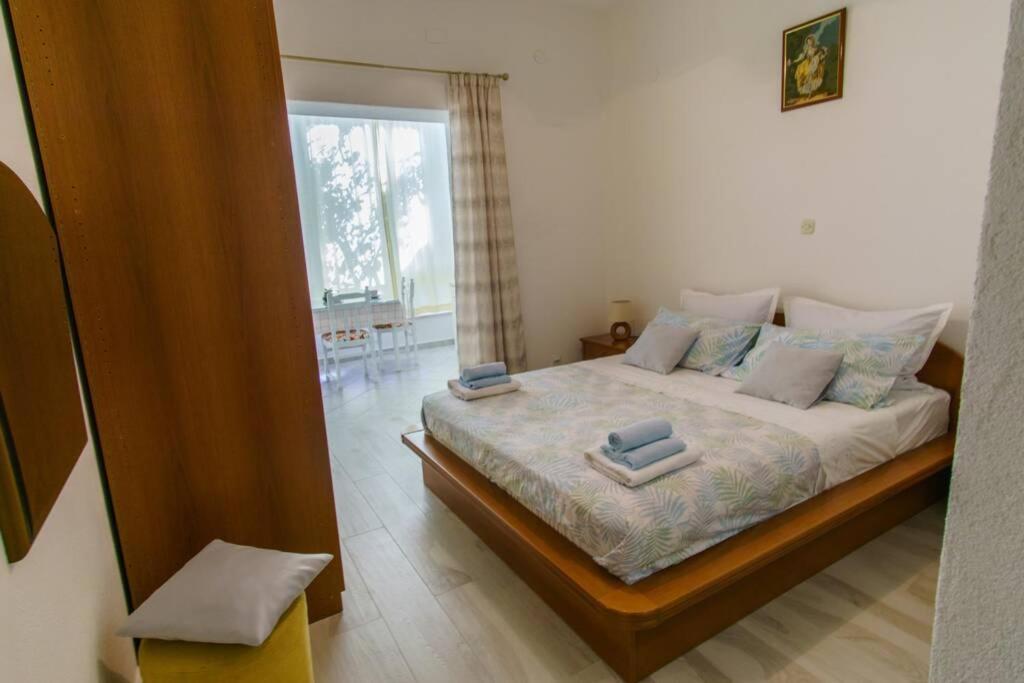Cosey Studio Apartment For 2 Free Private Parking Макарска Экстерьер фото